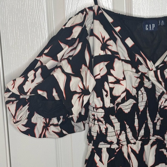 GAP XL Tall Floral Midi Dress • Sweetheart Neckline • Puff Sleeves • Pockets - Picture 4 of 5